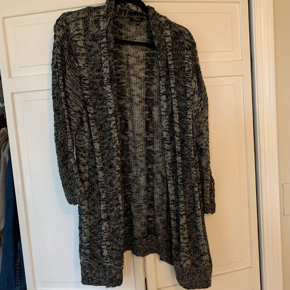 Cute and comfortable baggy cardigan sweater